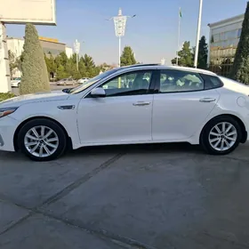 Kia Optima 2019