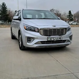 Kia Sedona 2020