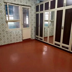 Eýesinden Dosaf 2komnat 3etaž