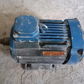 mator 4kw 1500 ab dwigatel