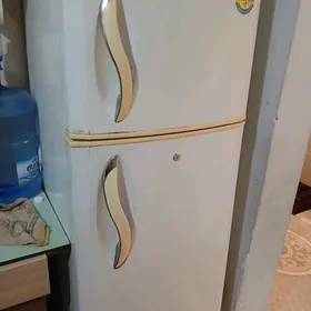 холодильник LG