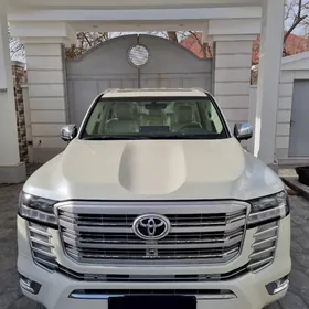 Toyota Land Cruiser 2024