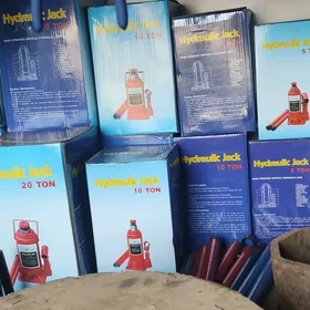 Damkrat домкрат