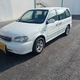 Kia Carnival 2001