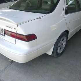 Toyota Camry 1998
