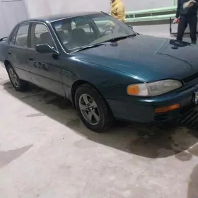 Toyota Camry 1996