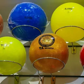 мячи для гимнастики