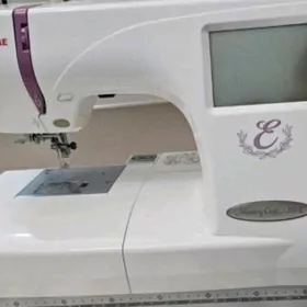 mašyn kampÿutr 1 in̈e