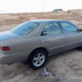 Toyota Camry 1998