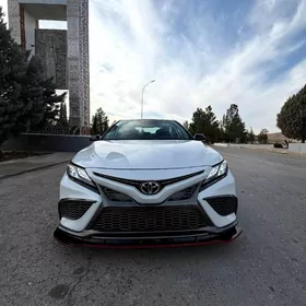 Toyota Camry 2022