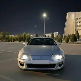 Toyota Supra 2001