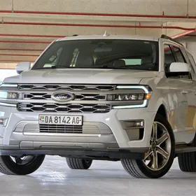 Ford Expedition 2023