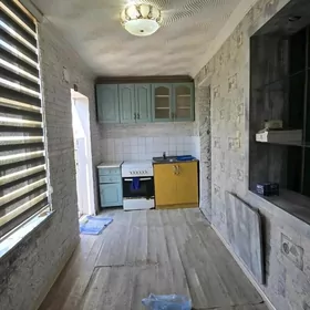 От Хозяина 11-Мкр 1 Этаж