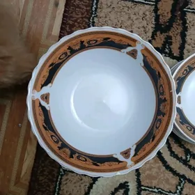 набор тарелок