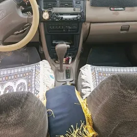 Toyota Corolla 1995