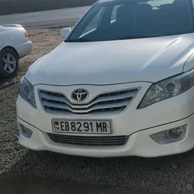 Toyota Camry 2010