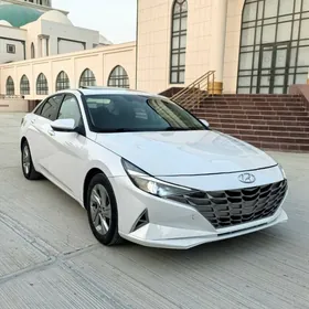 Hyundai Elantra 2021