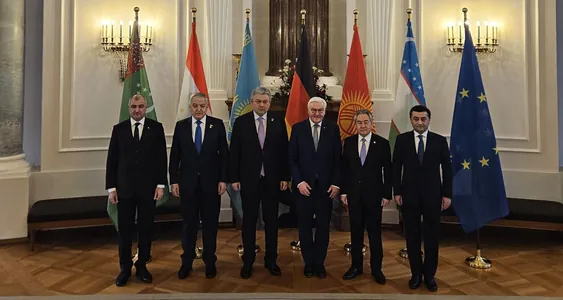 Türkmen wekiliýeti Berlinde «MA – Germaniýa» görnüşindäki duşuşyga gatnaşdy