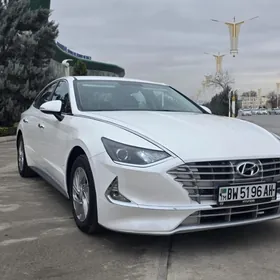 Hyundai Sonata Hybrid 2020