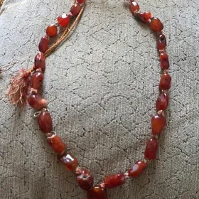 натуральный камень сердолик