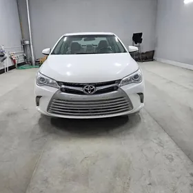 Toyota Camry 2016