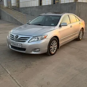 Toyota Camry 2011