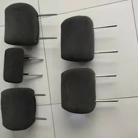 Подголовник Prado 2003-2009