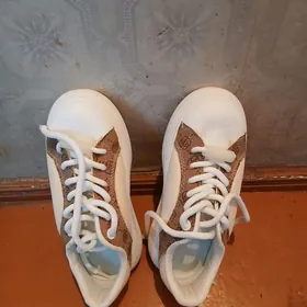 кроссовки 36 размер