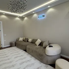 мир3 3 комнатная квадратная пр