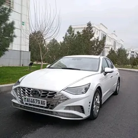 Hyundai Sonata 2021