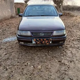 Opel Vectra 1992
