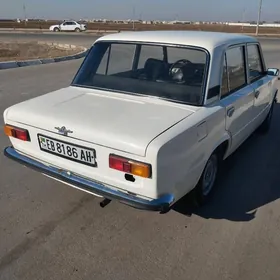 Lada 2104 1981