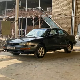 Toyota Camry 1993