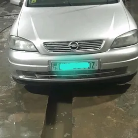 Opel Astra 2003
