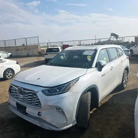 Toyota Highlander Hybrid 2021