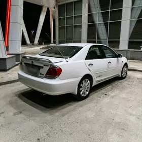 Toyota Camry 2004