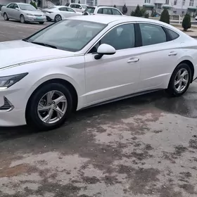 Hyundai Sonata 2021