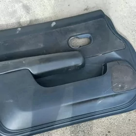 Nissan Versa Obsifka 4st 2010