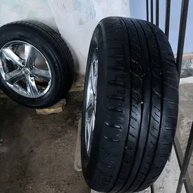 teker xrom 225 65 17