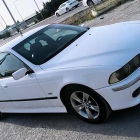 BMW 530 2003