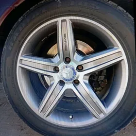 Diska pakrisga AMG///