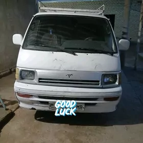 Toyota Hiace 1996