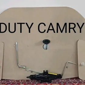 Фальшпол Тойота Камри