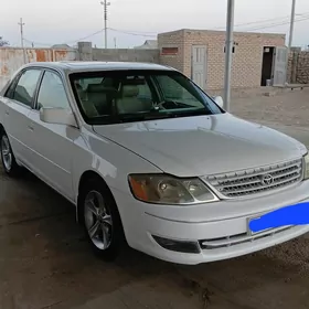 Toyota Avalon 2003