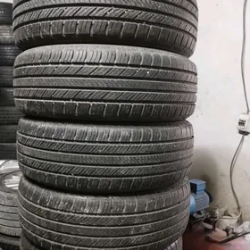 235 60 17 YOKOHAMA 23