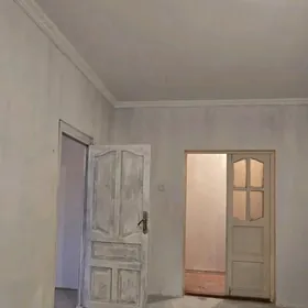 Gowdan W 4/4etaj 4komnat arzan