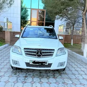 Mercedes-Benz GLK 350 2010