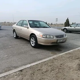Toyota Camry 1997