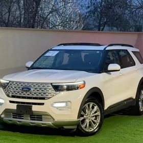 Ford Explorer 2021