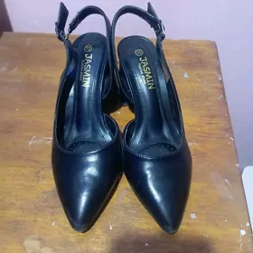 туфли черные